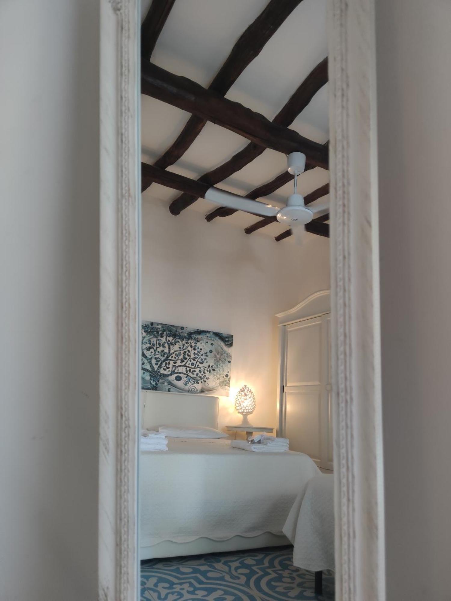 Halgoduria Hotel Santa Marina Salina Room photo