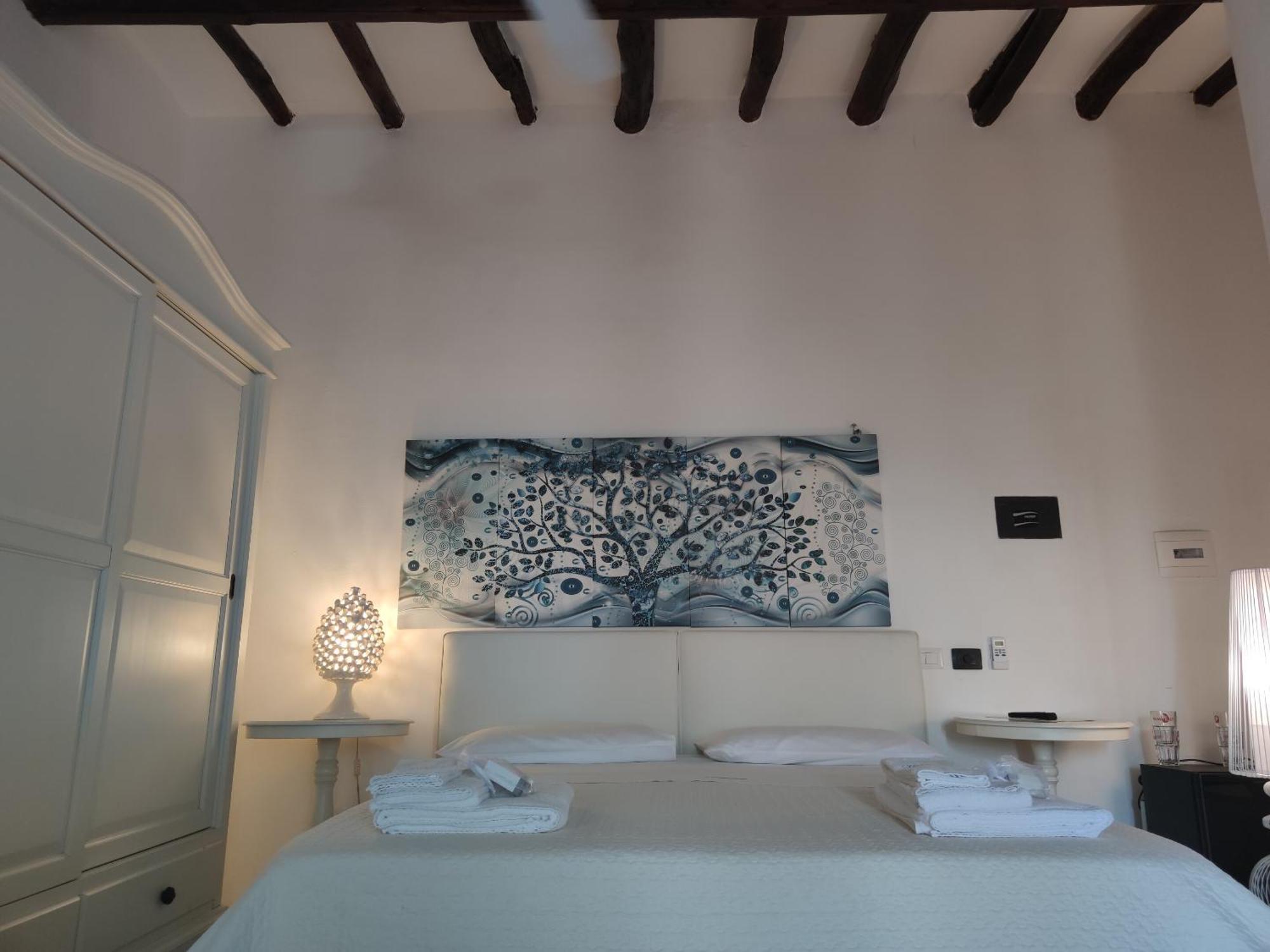 Halgoduria Hotel Santa Marina Salina Room photo