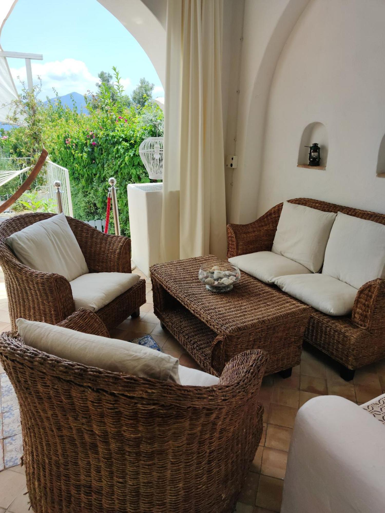 Halgoduria Hotel Santa Marina Salina Room photo
