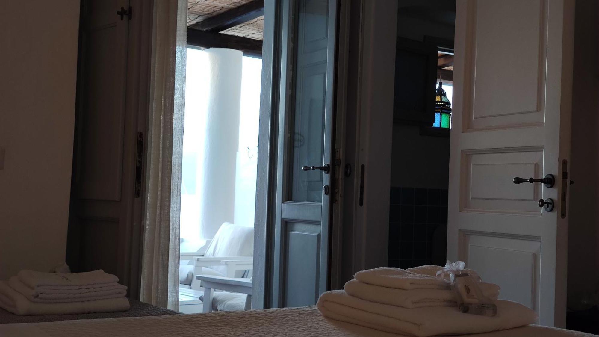 Halgoduria Hotel Santa Marina Salina Room photo