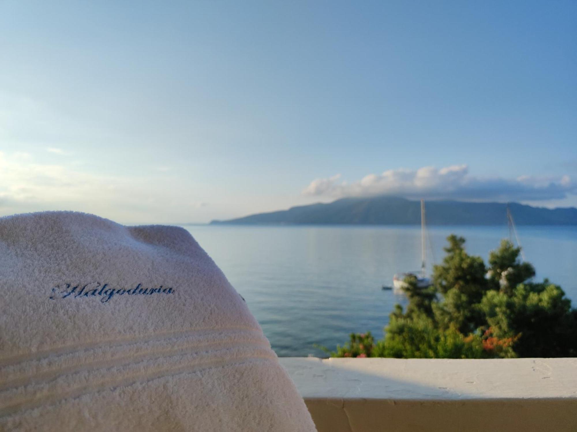 Halgoduria Hotel Santa Marina Salina Room photo